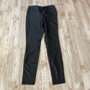 Women’s pleather leggings, faux leather leggings size xs, fleece lined pants